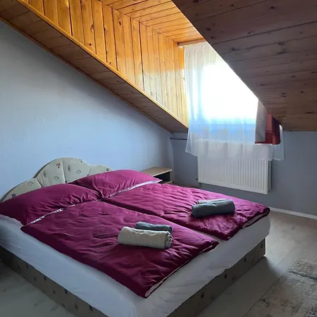 Klára Apartamento *